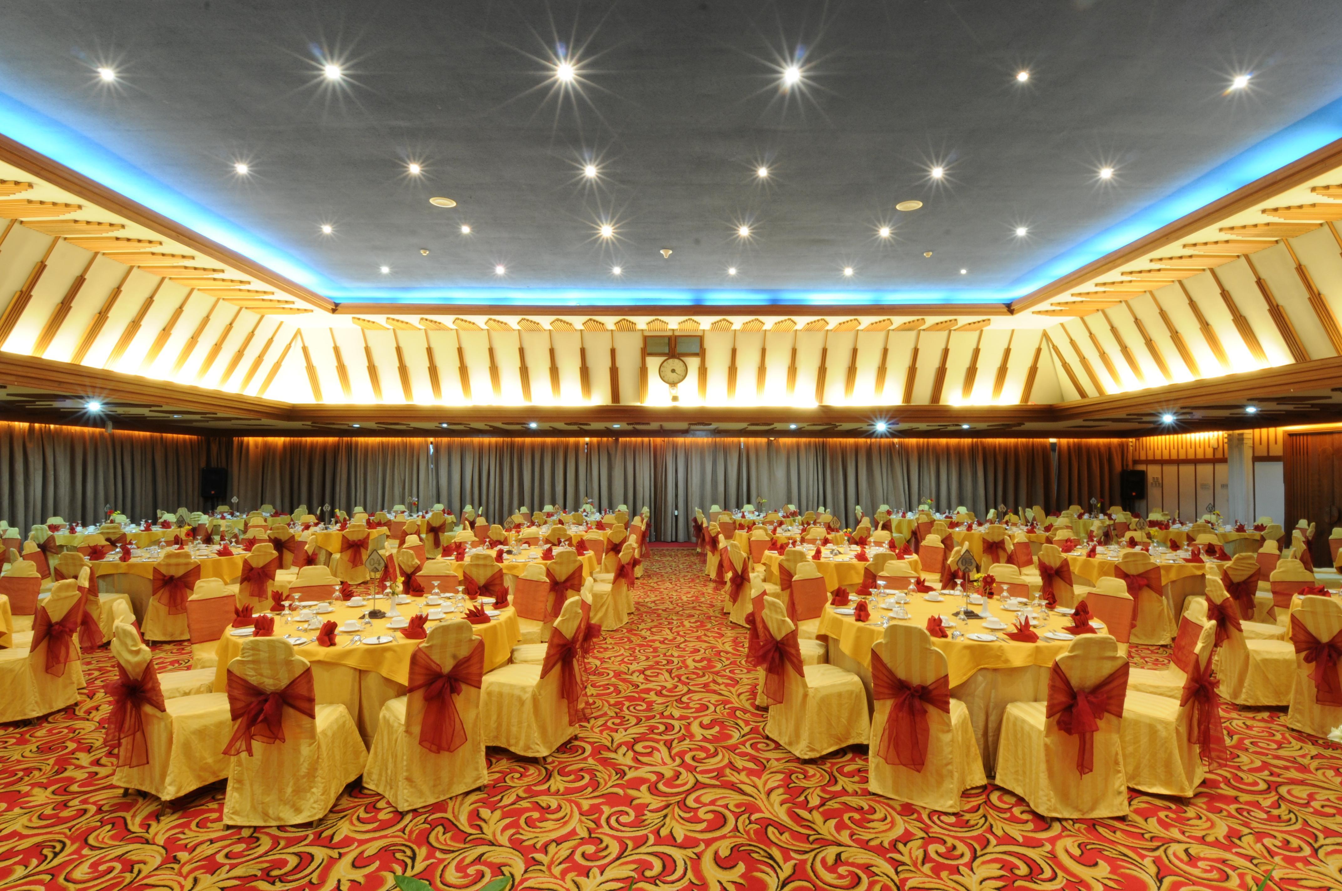 Hotel Savoy Homann Bandung Exterior photo