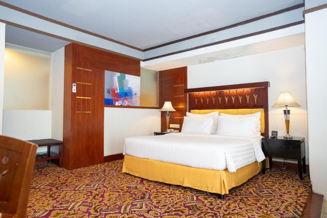 Hotel Savoy Homann Bandung Exterior photo