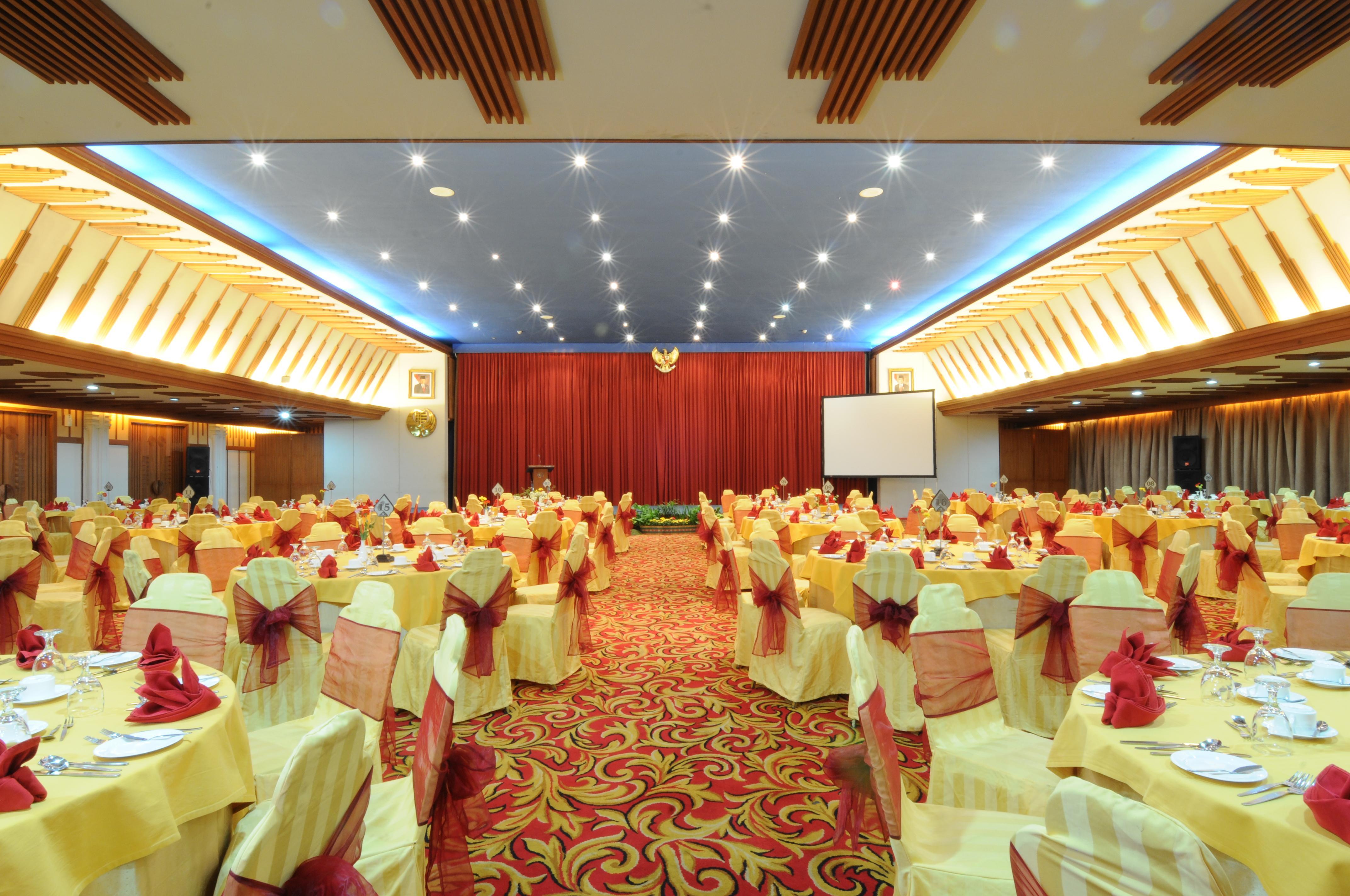 Hotel Savoy Homann Bandung Exterior photo